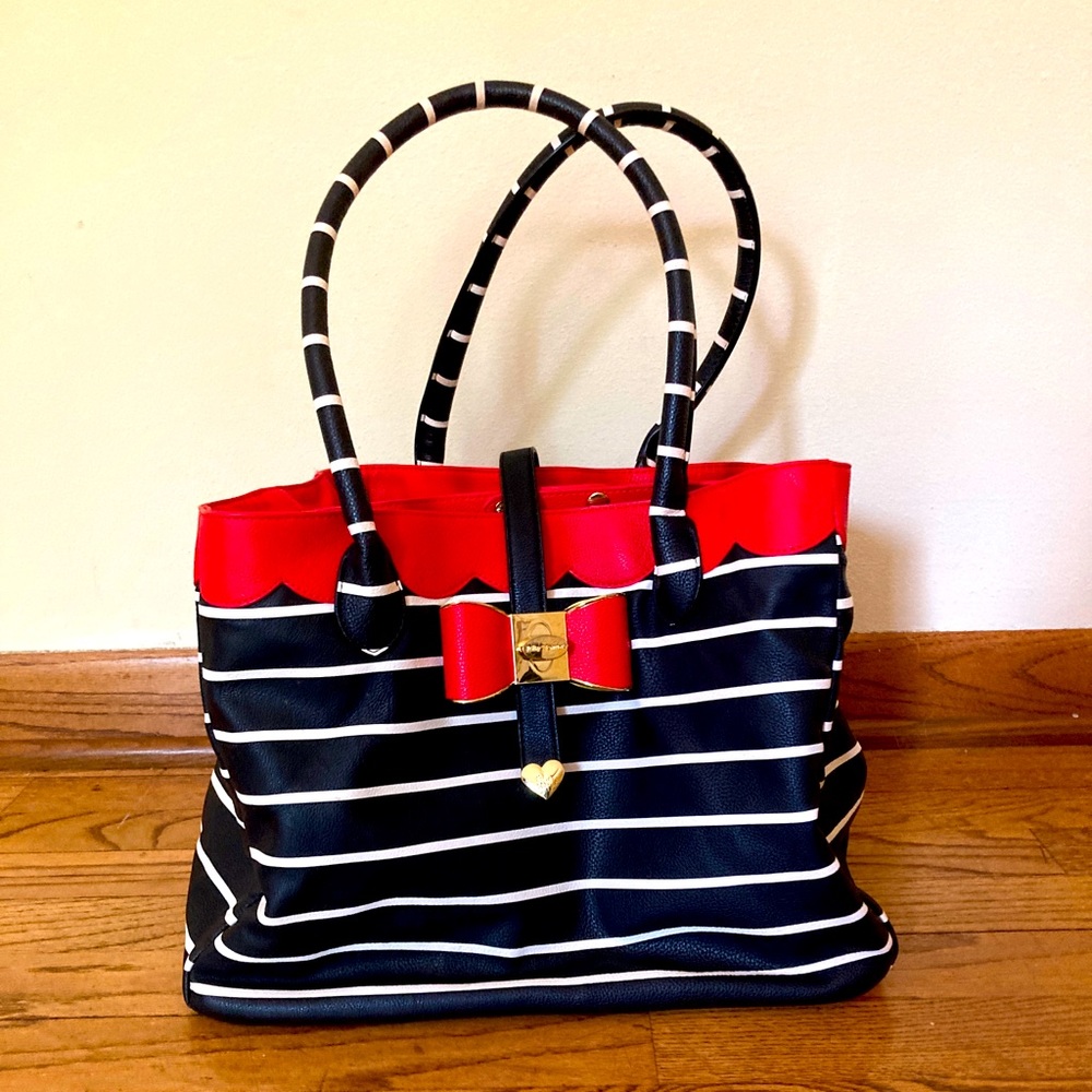 Adorable Betsey Johnson Striped Shopper